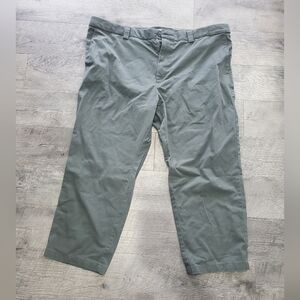 48 28 Green Dress Pants